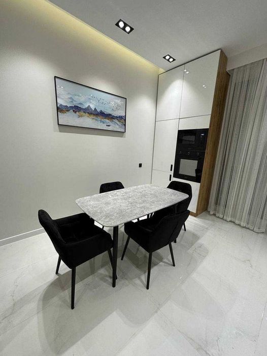 Сдается квартира Юнусабадский район ЖК Хон Сарой 2 ком Новостройка