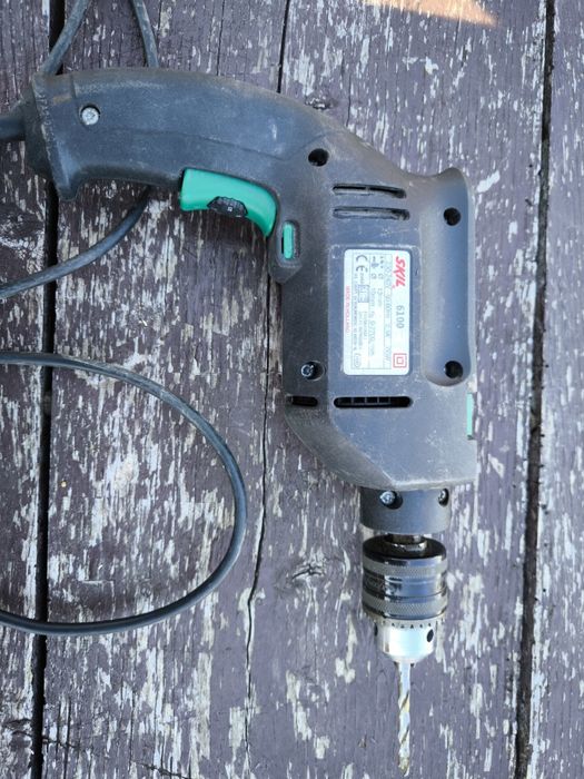 Bormașina Skil 6100