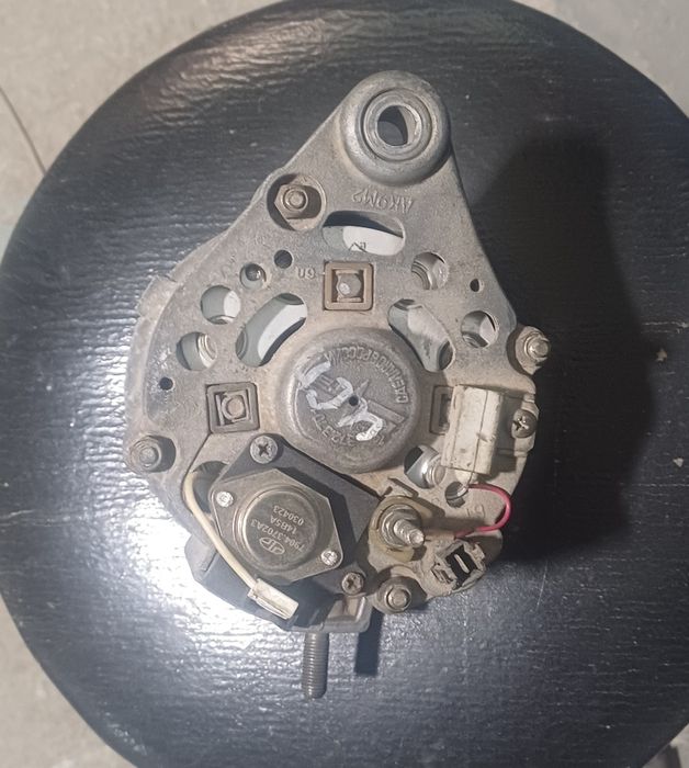 Генератор ваз в отличном состоянии