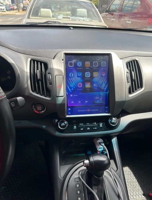 Navigatie Android Kia Sportage Tesla Waze YouTube BT