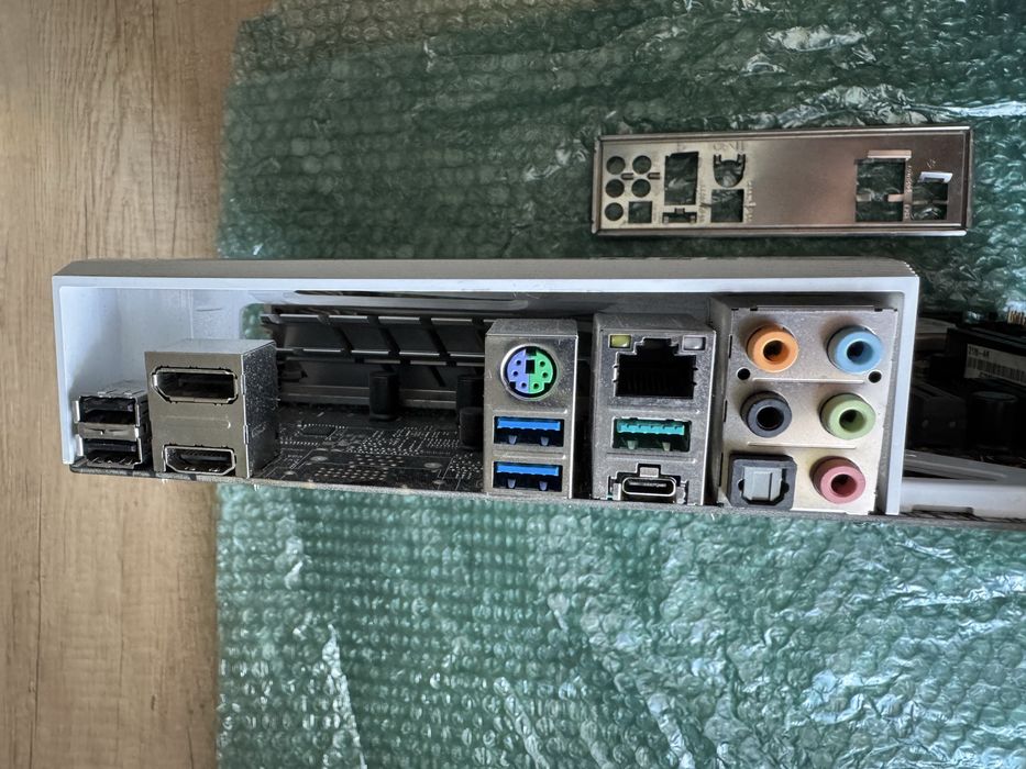 Placa de baza Asus Z170-AR + i7-7700ES