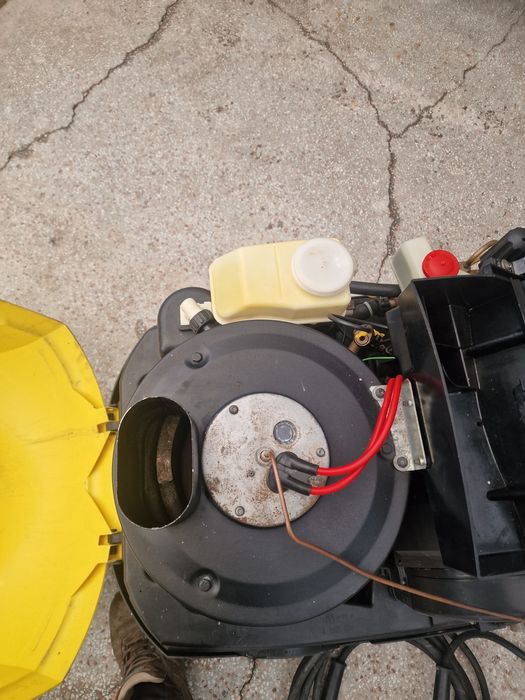 Aparat de spălat cu presiune monofazic Karcher HDS 601 C