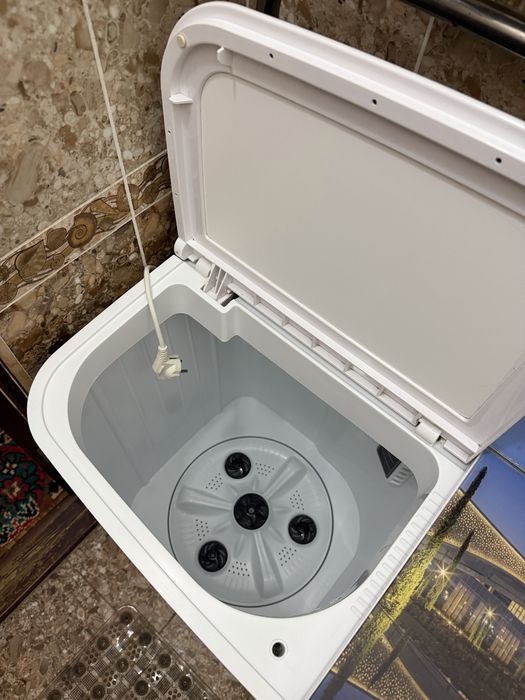 Yarim avtomat kir mashina sotiladi