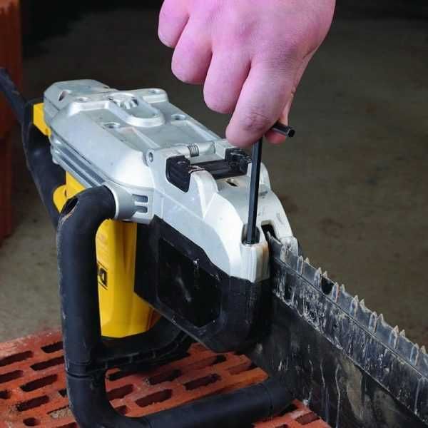 Трион за тухли тип Alligator DWE397, 1700W, 430mm