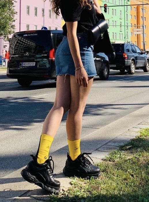 Fustă  Denim Zara, mărimea S, stare foarte bună