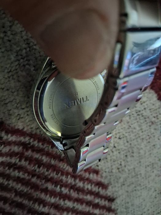 Vindem 2 ceasuri stare ca noi