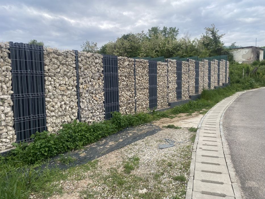 Gard din piatra / gabioane iaz amenajari gradini plante