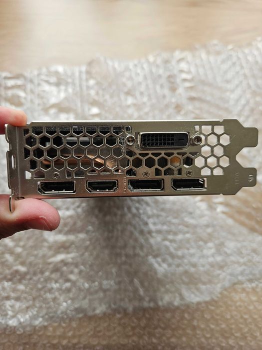 Placa video RTX 2070 Gainward 8gb GDDR6 256bit