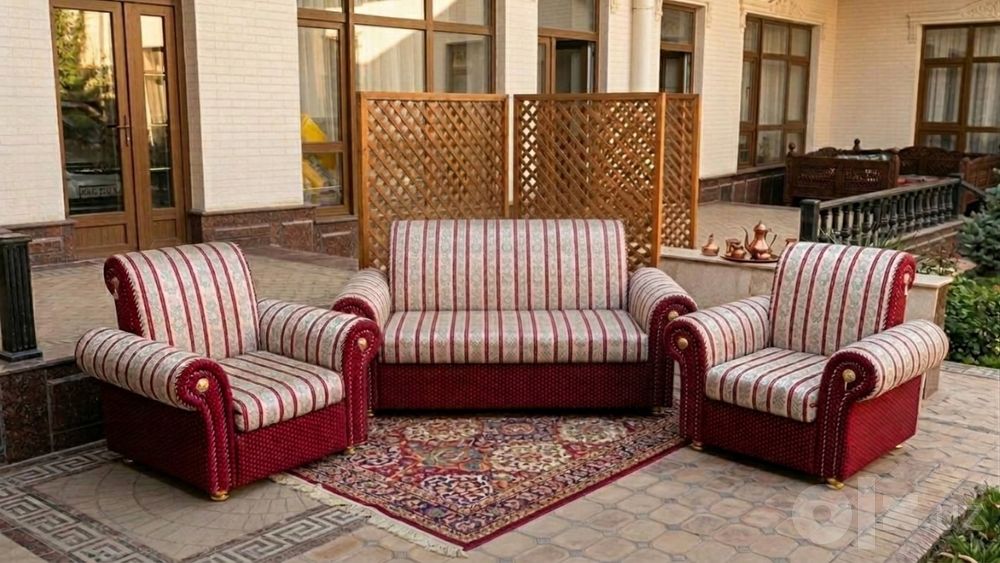 Uy va hovli uchun juda baquvvat Divan va 2 ta Kreslo sotiladi.
Tavsif:
