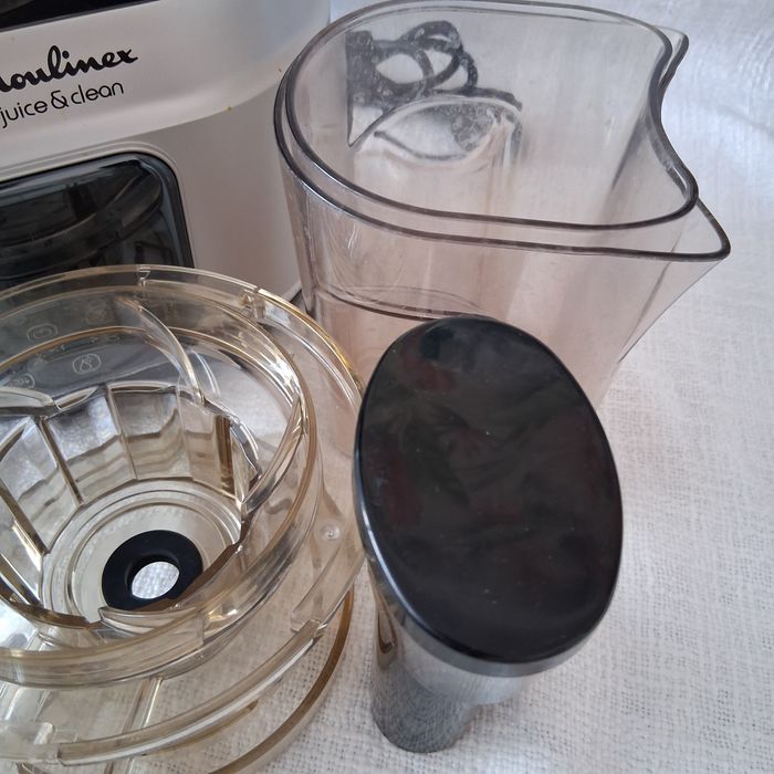 Соковыжималка Moulinex