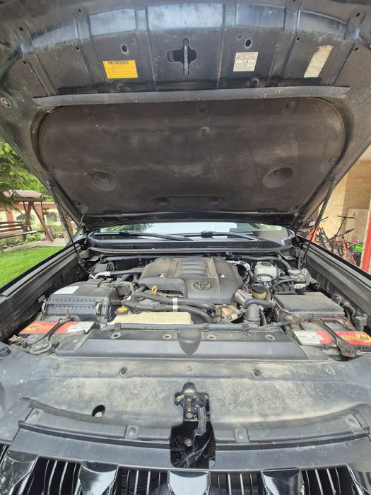 Toyota Land Cruiser 150