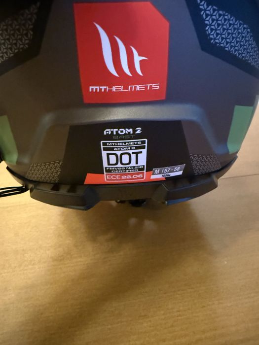 Отваряема каска MT ATOM 2