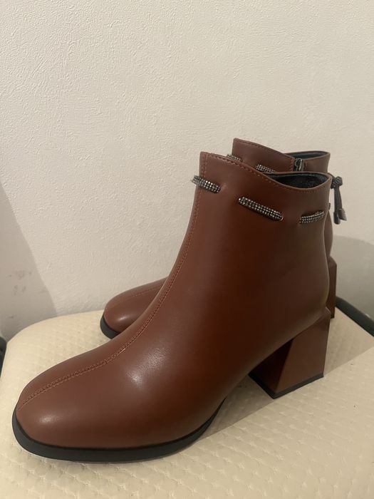 Қыстық аяқ киім