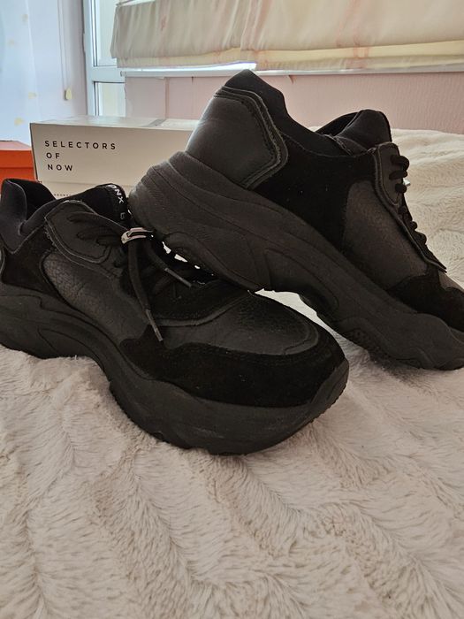 Дамски сникърси на BRONX