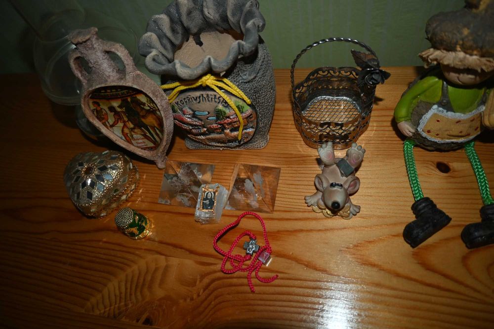 Без коментар цена ретро фигури на индианци