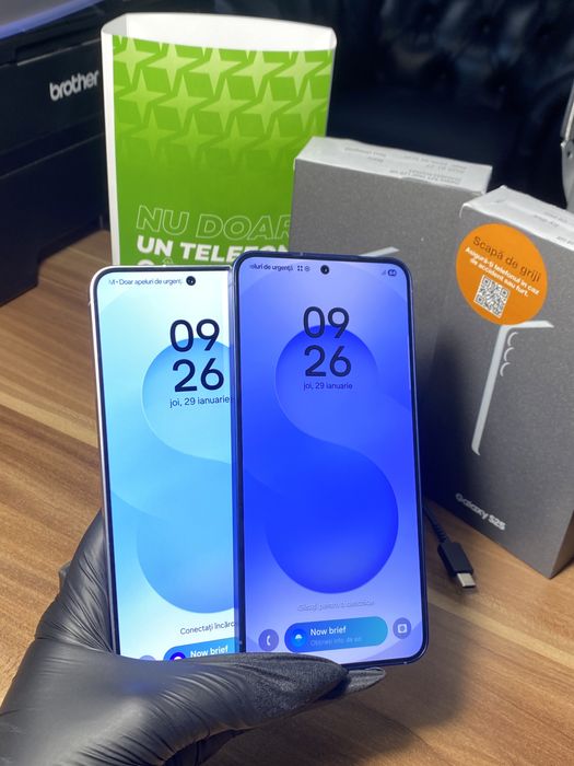 Samsung Galaxy s25• 128 GB •Navy / Icy Blue