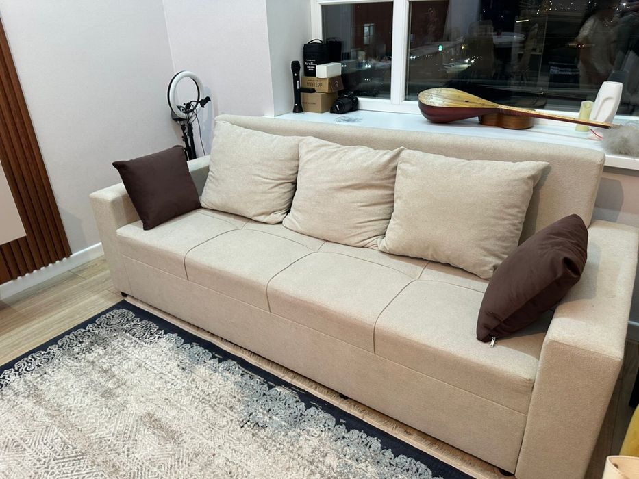 Продаю новый диван