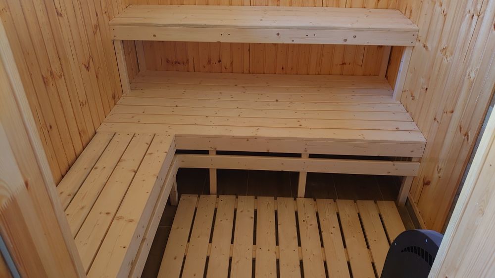 SAUNA EXTERIOARA de diferite modele SPA și esențe tratate