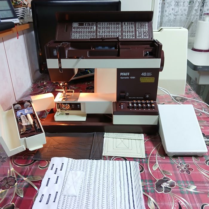 Masina de cusut PFAFF cu dublu transport si graifar industrial rotativ
