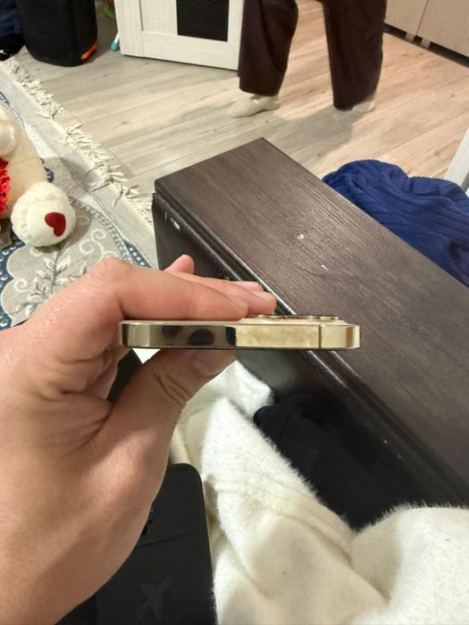 Продам 12 pro max