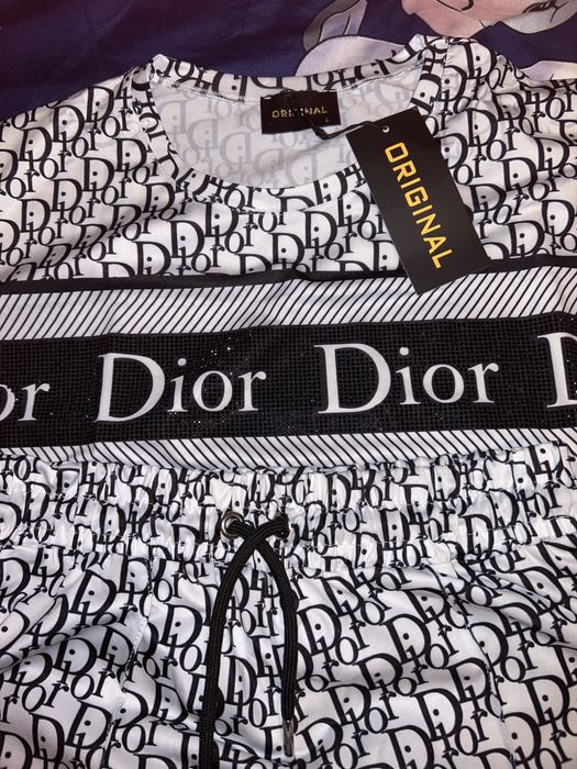 Comple dama, moda si frumusete