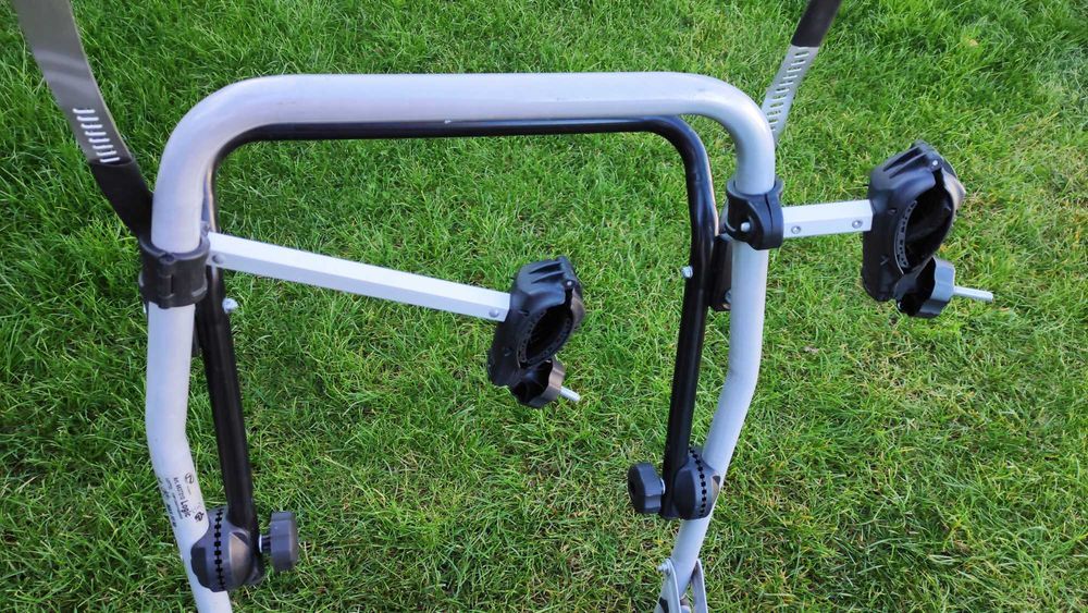 Suport pentru transport biciclete pe usa  spate microbuz.