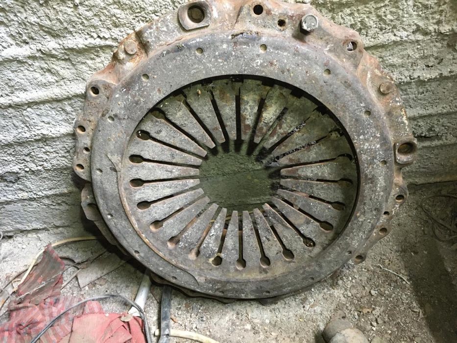 Продам запчасти на МАЗ