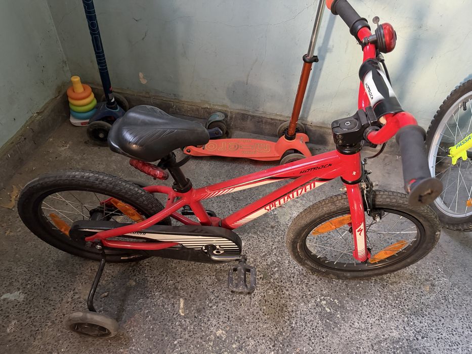Детско колело Specialized HotRock 16