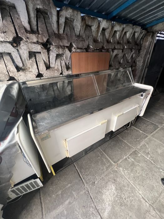 Хладилни витрини