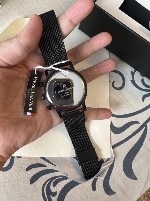 Pierre Lannier часы мужские