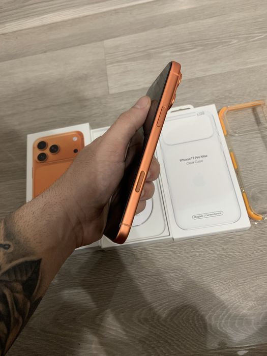 Iphone 17 pro max orange 256gb