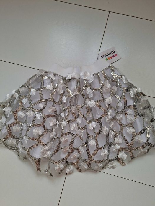 Нова детска пола Точици