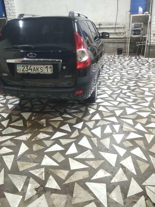 Лада приора 2171