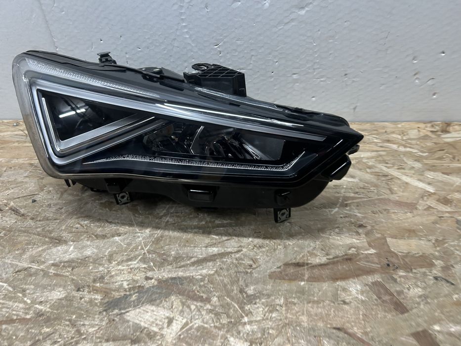 Far faruri Seat Leon 4 Cupra full led adaptiv 2020-2024
