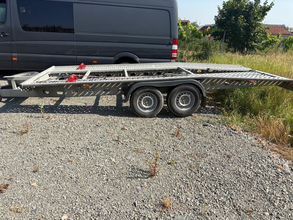 Vand trailer Taurus