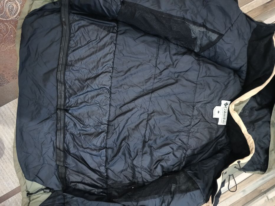оригинално Мъжко яке от световноизвестната марка Columbia Sportswear C
