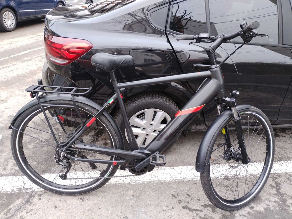 Bicicleta electrica Trekking Malaguti 2024* BOSCH Smart