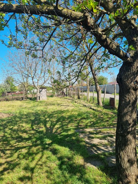 Casa de vanzare + teren la 30km de Constanta