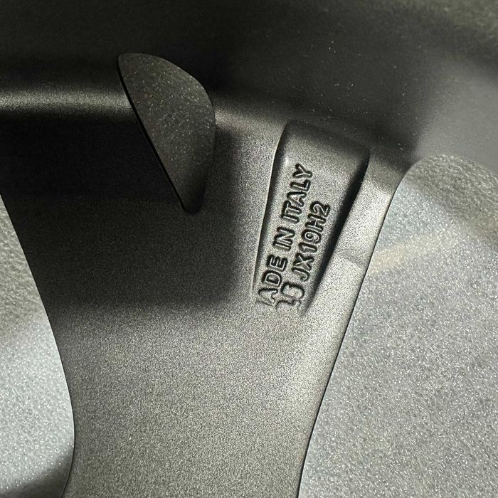 Jante R19 Audi A6 A8 A4 Q5 E Class  NOI TVA19% Phaeton Golf