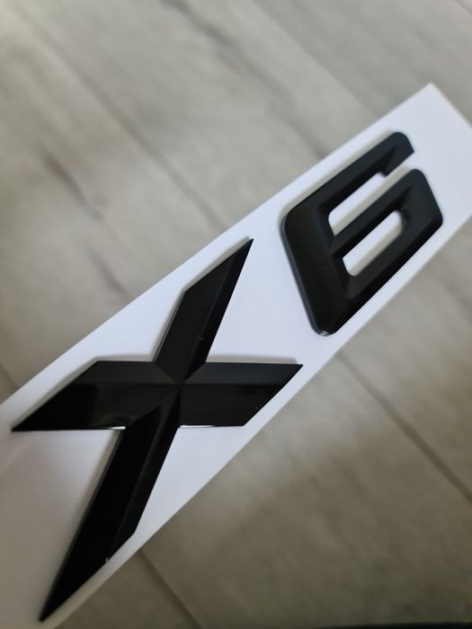 Emblema-Sigla-Logo-Scris-Litere-Cifre-Spate-Bmw-X5-X6-F15-F16-G05-G06