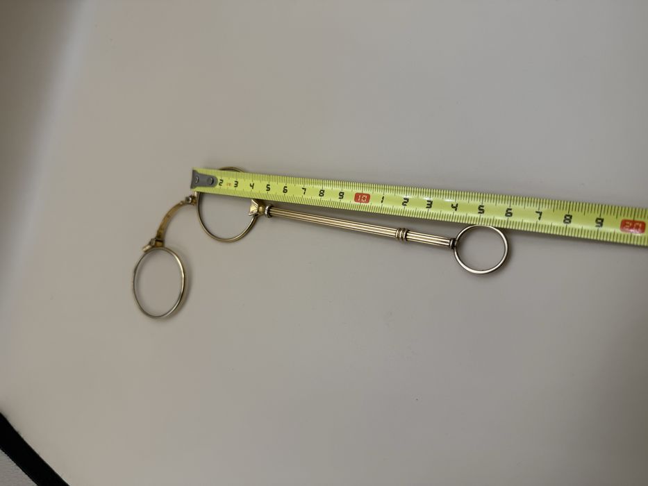 Ochelari vechi lornion