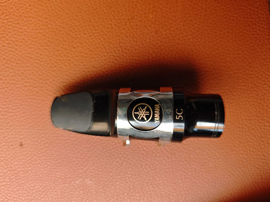 Саксофон Yamaha YAS-275