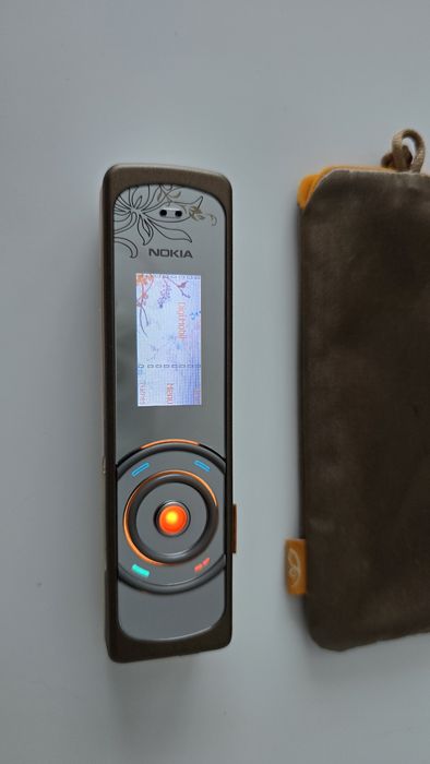 Telefon Nokia 7380