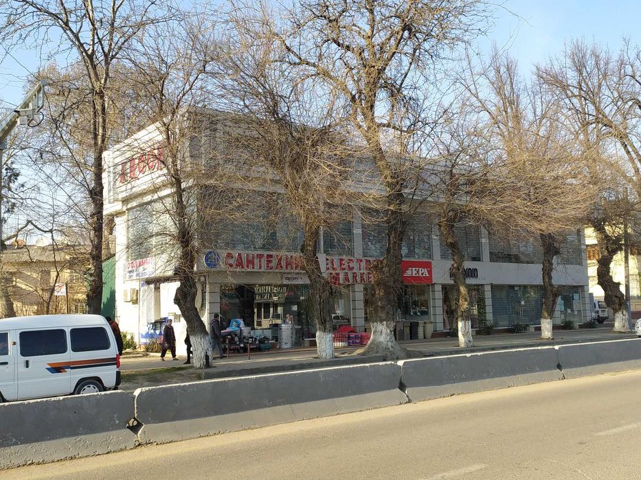 Продается выгодное 2-х этажное здание, с арендаторами.