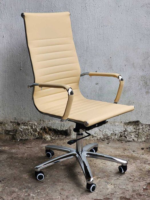 Кресло для персонала DELGADO- (Бежевый)