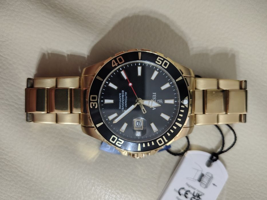 Vând ceas bărbătesc Festina automatic auriu nou nouț