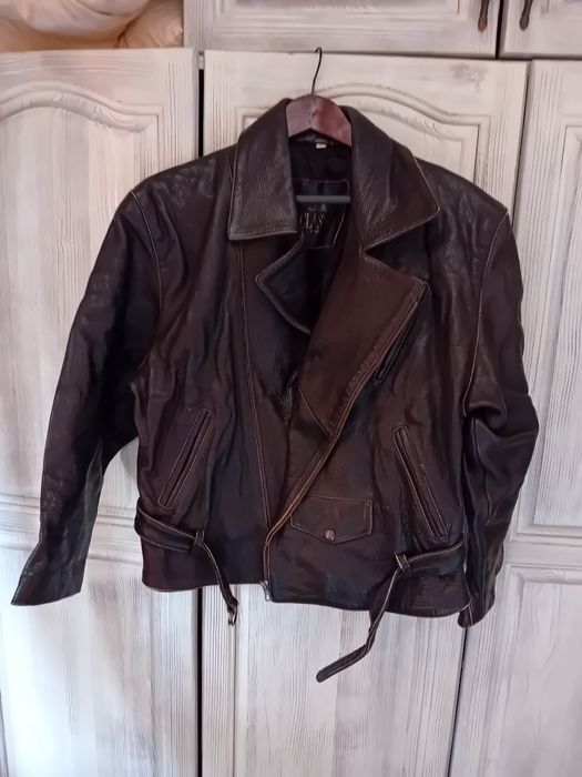 Кожено яке ( телешки бокс )