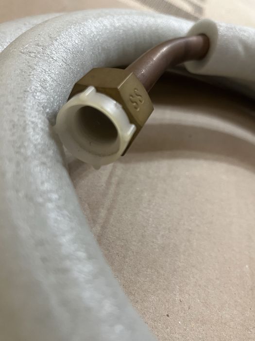 Kit țevi cupru izolate pentru aer condiționat 3 m – 1/4” + 3/8” – NOI – cu flanșe din fabrică