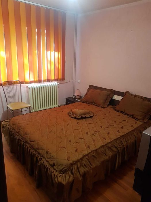 Vand apartament 2 camere Militari, Apusului!