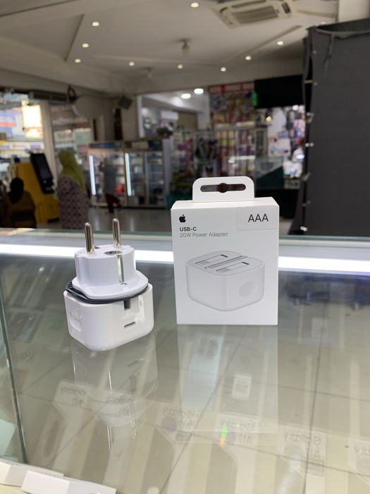 Barcha turdagi Iphone smartfonlari uchun zaryadchik